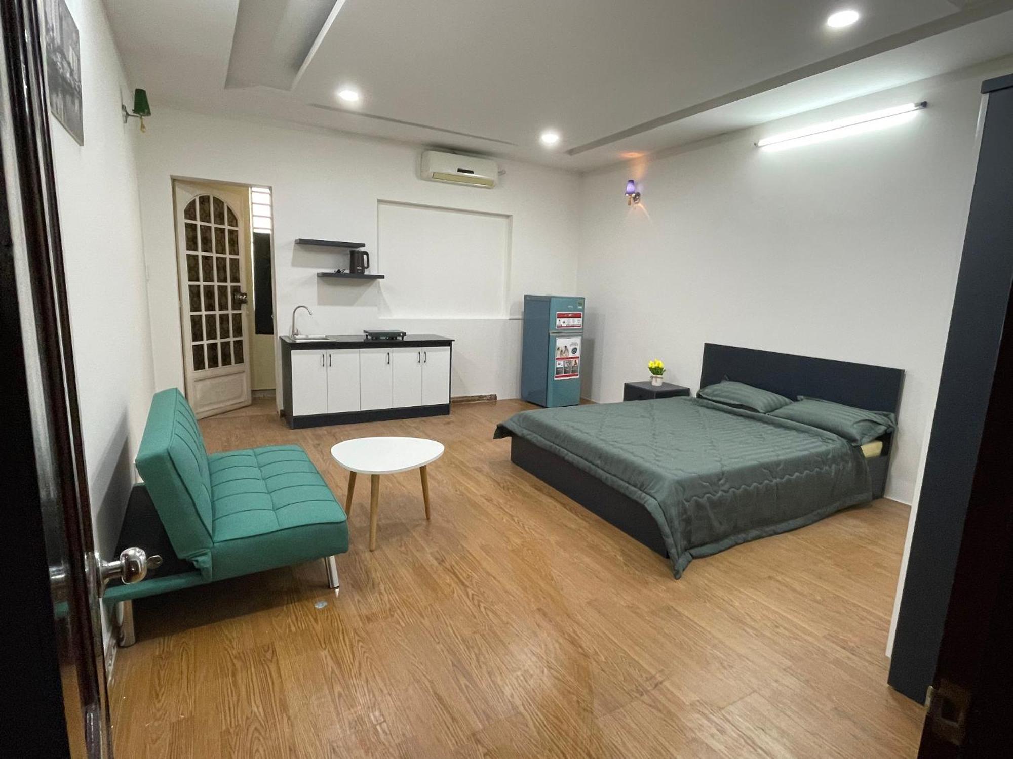 Cali Homestay Хошимин Экстерьер фото